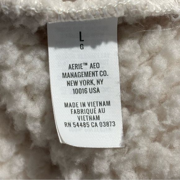 AIRIE Sz L Cozy Cream Sherpa Pullover With Snap Closure Funnel Neck Long Sleeves - Picture 8 of 9